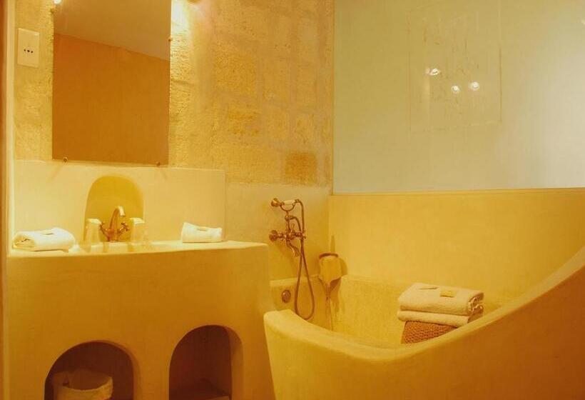 فندق Hôtel Du Palais Des Papes