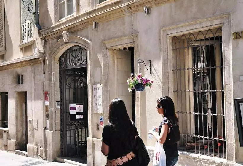 Hotel Hôtel Du Palais Des Papes