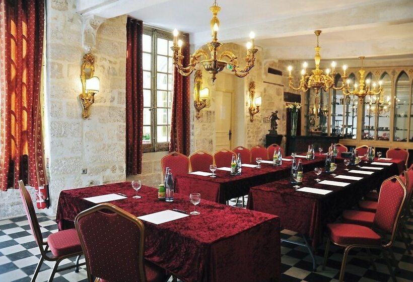 فندق Hôtel Du Palais Des Papes