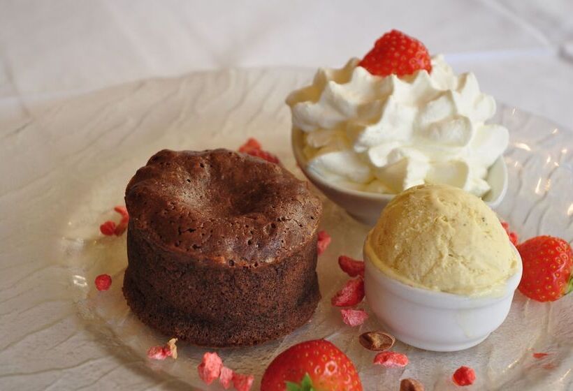 فندق Hôtel Du Palais Des Papes