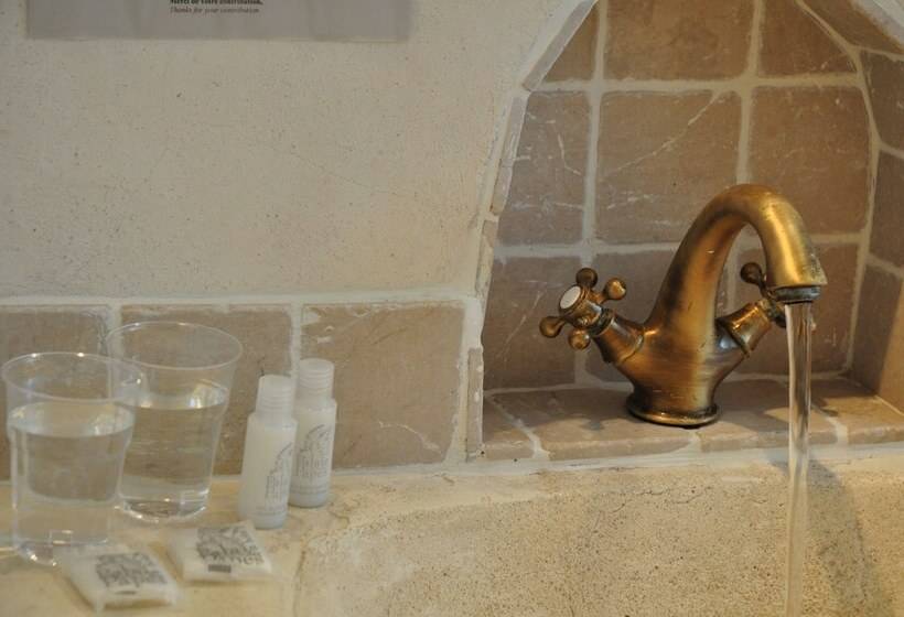 فندق Hôtel Du Palais Des Papes