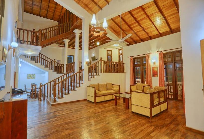 فندق Om Residence