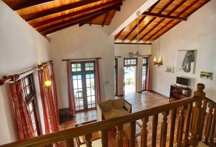 ホテル Om Residence