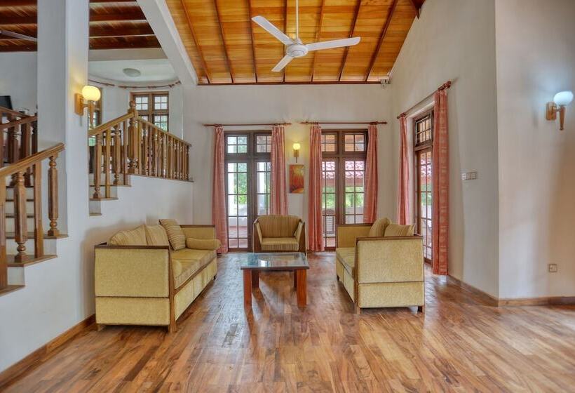 فندق Om Residence