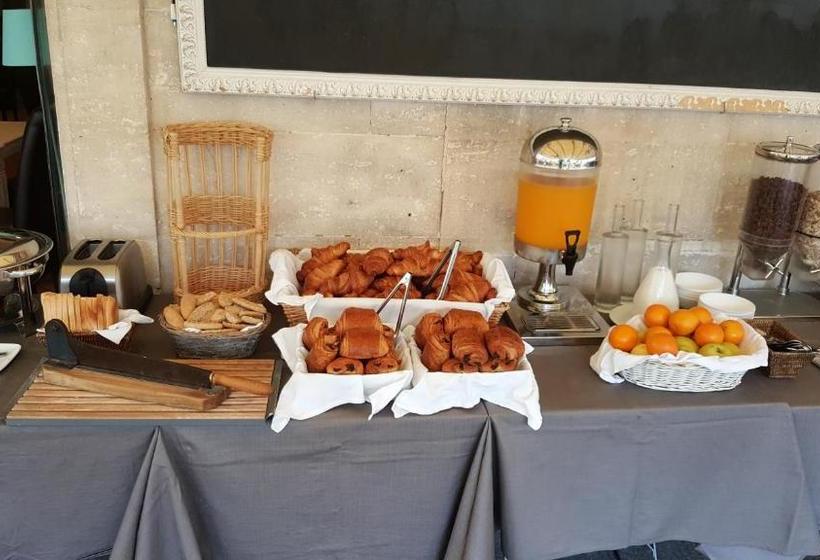 فندق Hôtel Du Palais Des Papes