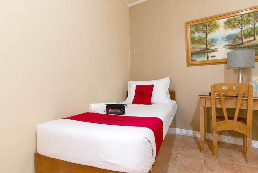 Hotel Reddoorz @ Downtown Tacloban