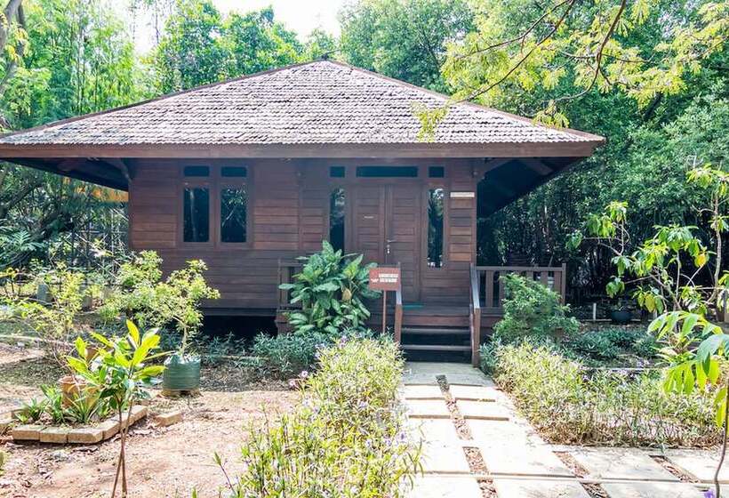 פנסיון Reddoorz Resort @ Taman Wisata Mangrove