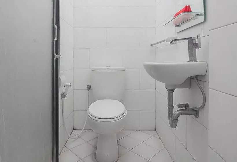 Majatalo Reddoorz Syariah Near Krida Nusantara