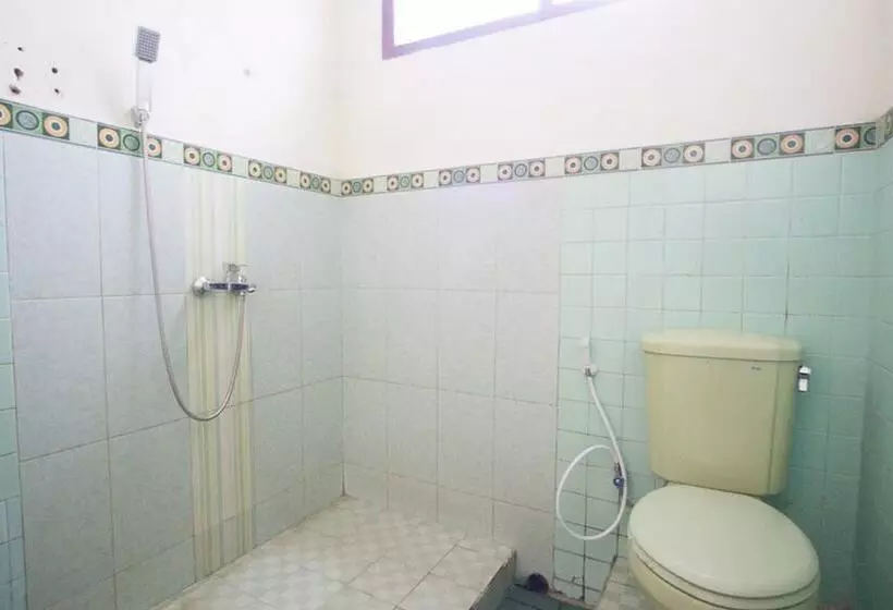 ホテル Reddoorz Syariah @ Jalan Gajah Mada