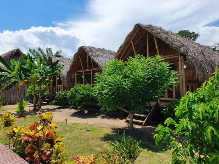 پانسیون Hostal La Finquita