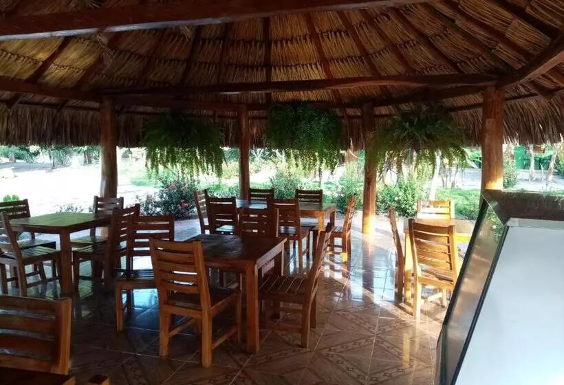 Majatalo Hostal La Finquita