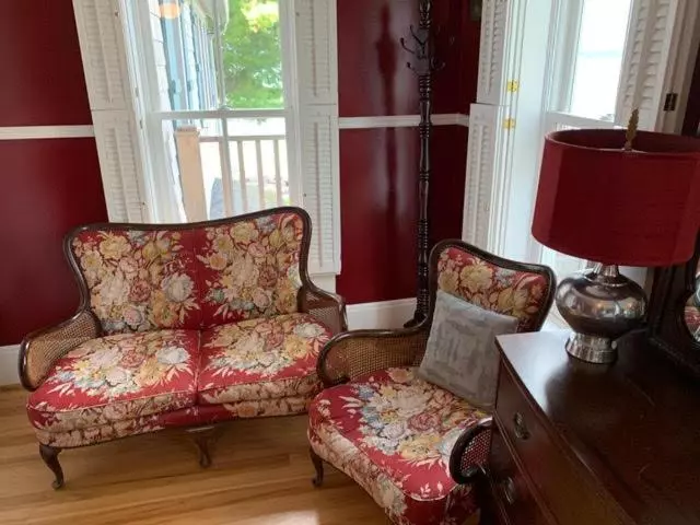 The Spring Lighthouse B&b