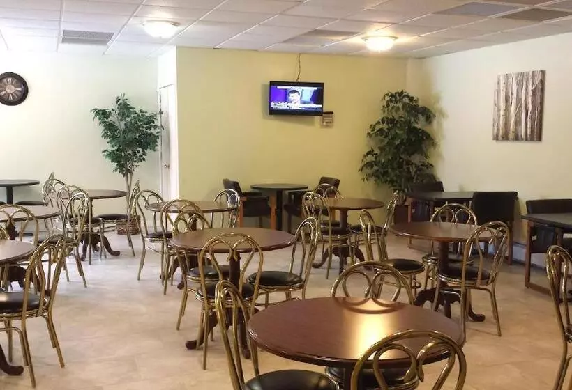 Отель Baxter Park Inn