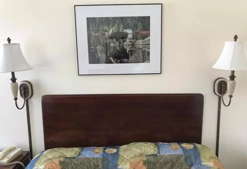 Отель Baxter Park Inn