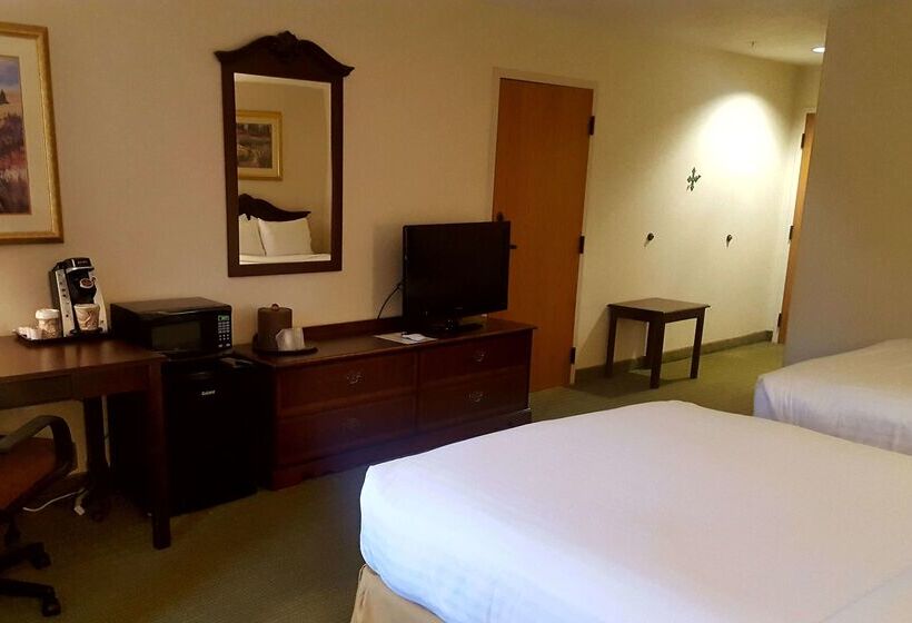 فندق Baymont By Wyndham Belen Nm