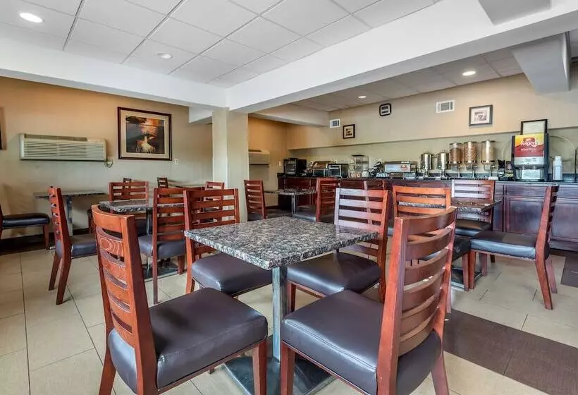 Отель Best Western Fort Washington Inn