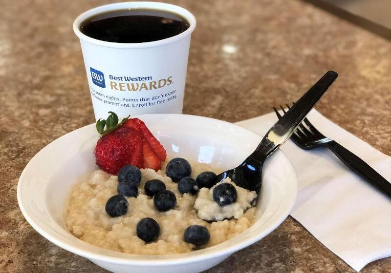 בית מלון כפרי Best Western Gateway Grand