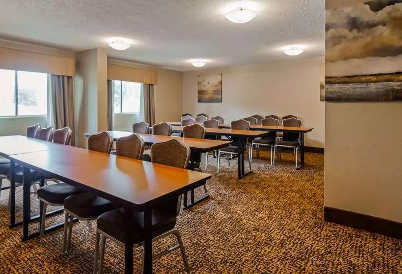 호텔 Spark by Hilton Biloxi Ocean Springs