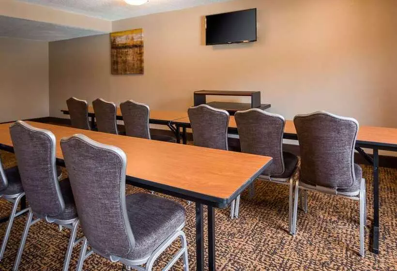 호텔 Spark by Hilton Biloxi Ocean Springs