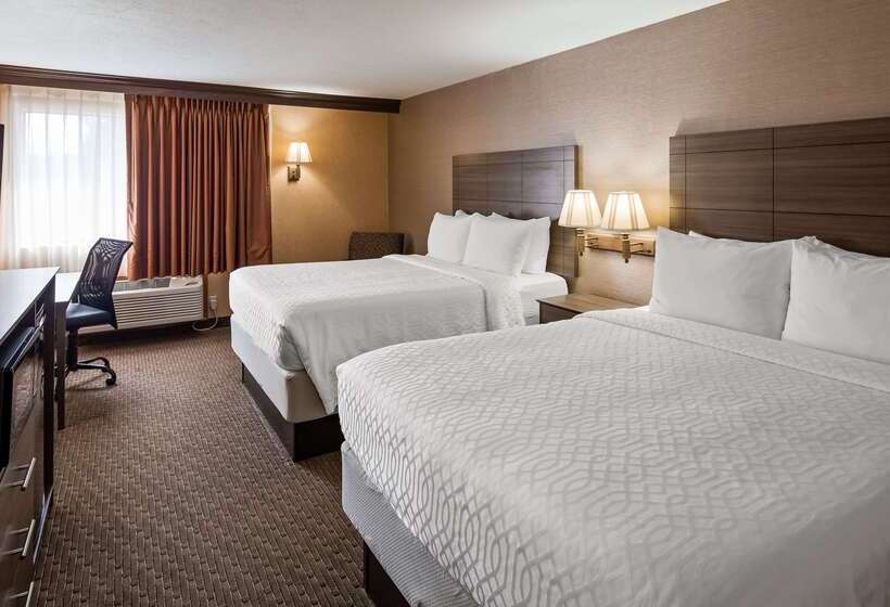 בית מלון כפרי Best Western Plus North Canton Inn & Suites