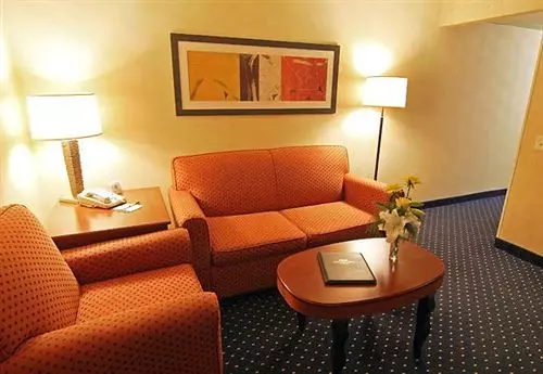 Отель Radisson  Detroitfarmington Hills