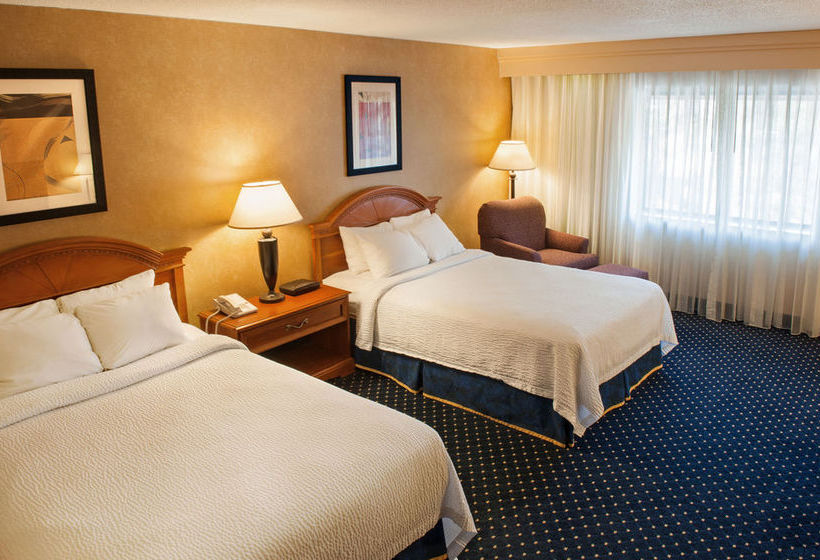 فندق Radisson Detroitfarmington Hills