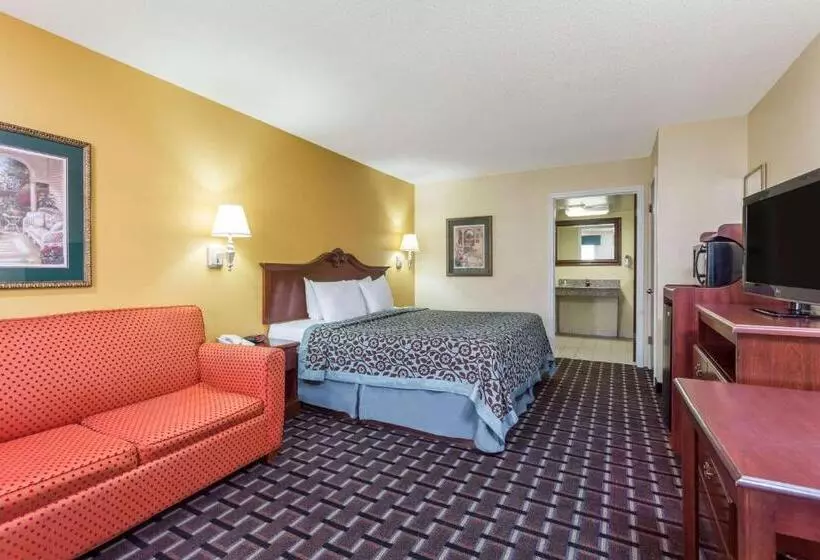 호텔 Days Inn & Suites By Wyndham Warner Robins Near Robins Afb