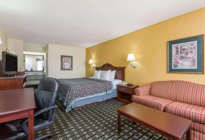 호텔 Days Inn & Suites By Wyndham Warner Robins Near Robins Afb