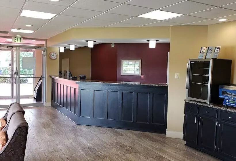 هتل Red Roof Inn Port Allen