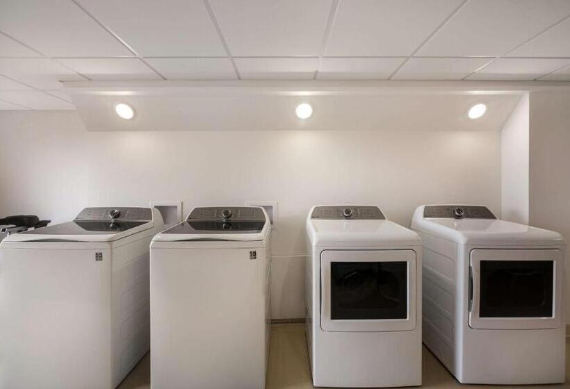 Revel Hotel Minot Surestay Collection By Best Western