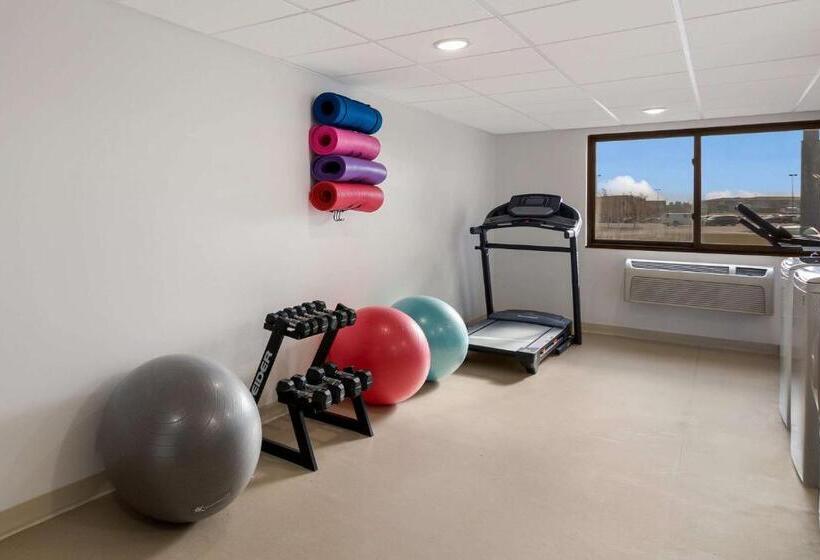 Revel Hotel Minot Surestay Collection By Best Western