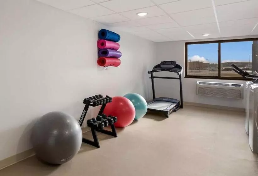 Revel Hotel Minot   Surestay Collection By Best Western