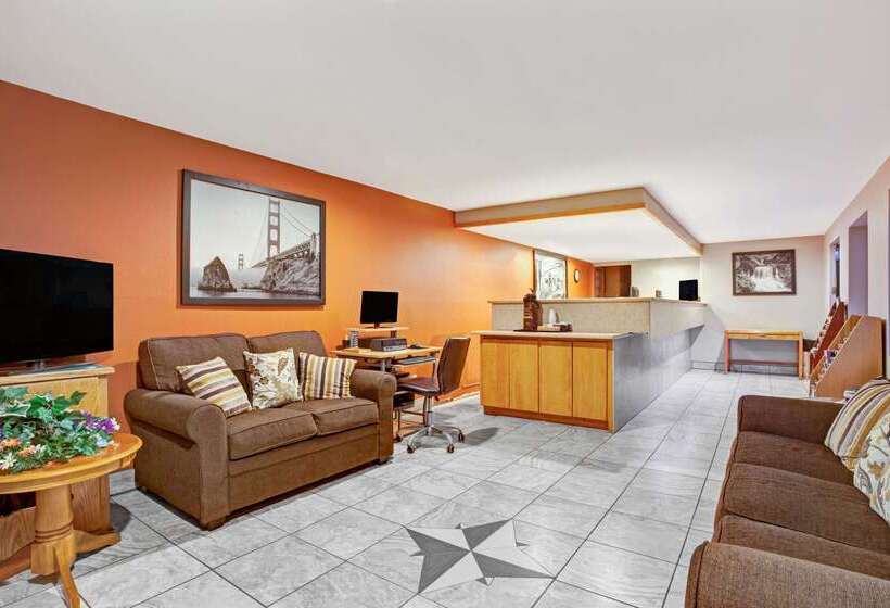 Otel Super 8 By Wyndham Albany