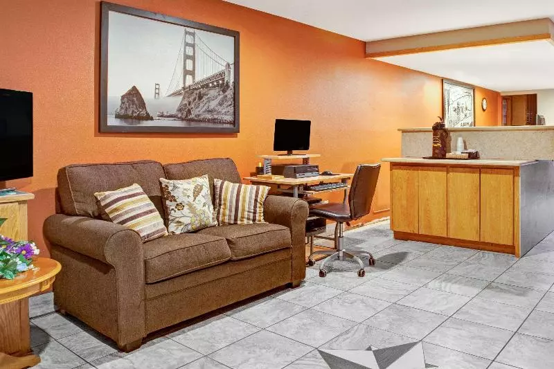 호텔 Super 8 By Wyndham Albany