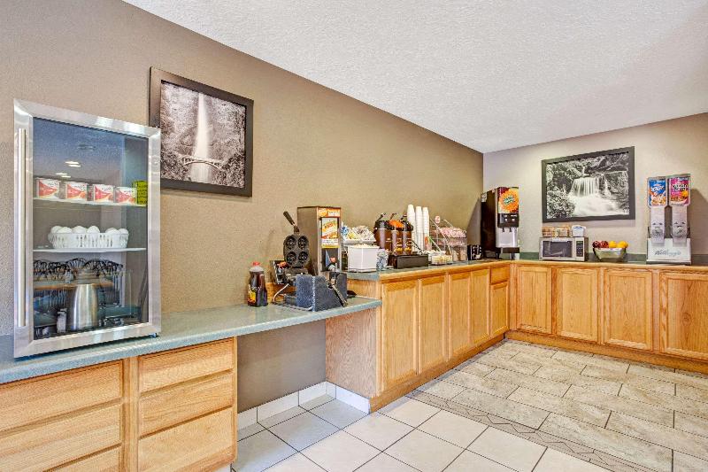 Otel Super 8 By Wyndham Albany