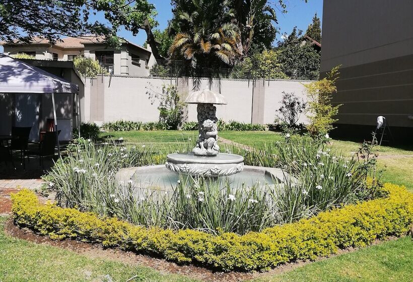 Bed and Breakfast Atlantic Pearl Guest House