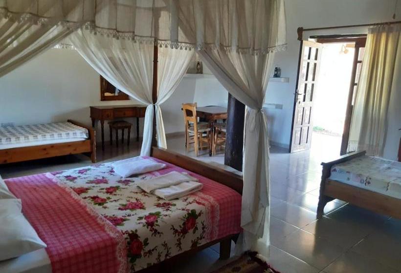 צימר Karpaz Stone House