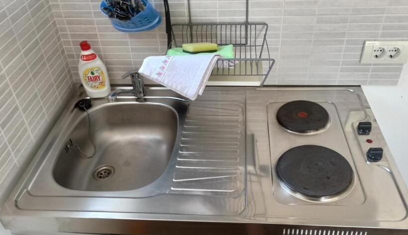 هتل Apartment's Meti