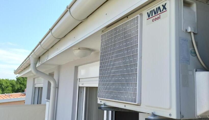 هتل Apartment's Meti