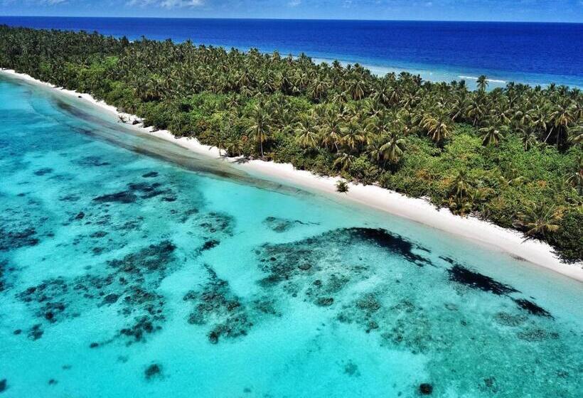 پانسیون Athiri Beach Maldives