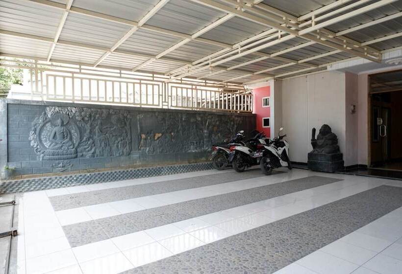 بنسيون Reddoorz Near Gor Wisanggeni