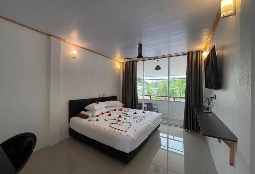 پانسیون Thoddoo White Sand Inn