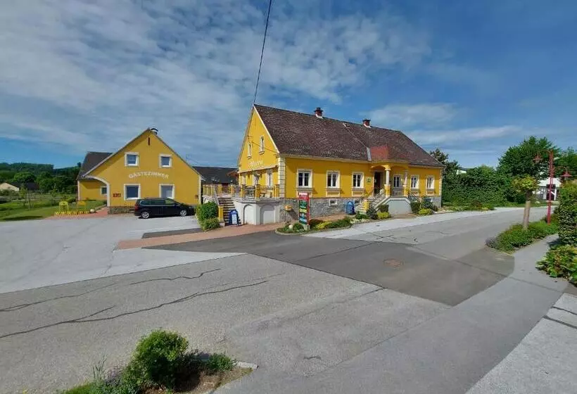 Retkeilymaja Wollsdorferhof