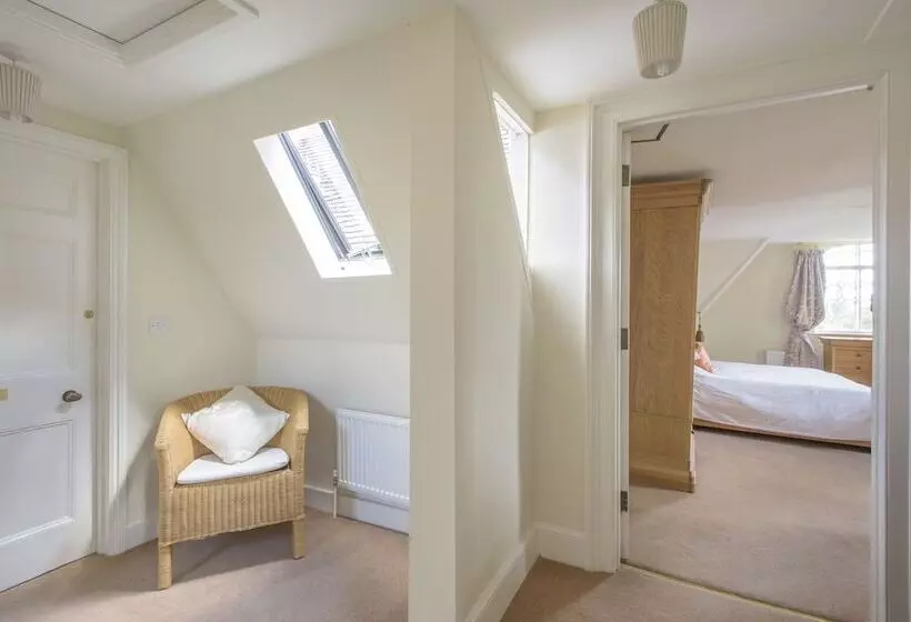 Aamiaismajoitus (B&B) Sissinghurst Castle Farmhouse