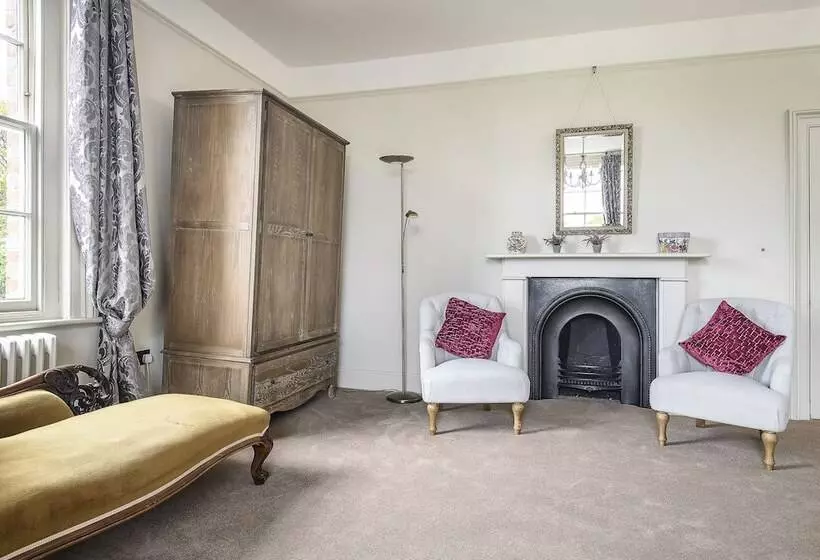 Aamiaismajoitus (B&B) Sissinghurst Castle Farmhouse