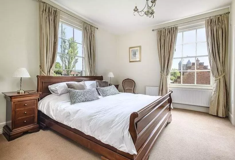 Aamiaismajoitus (B&B) Sissinghurst Castle Farmhouse