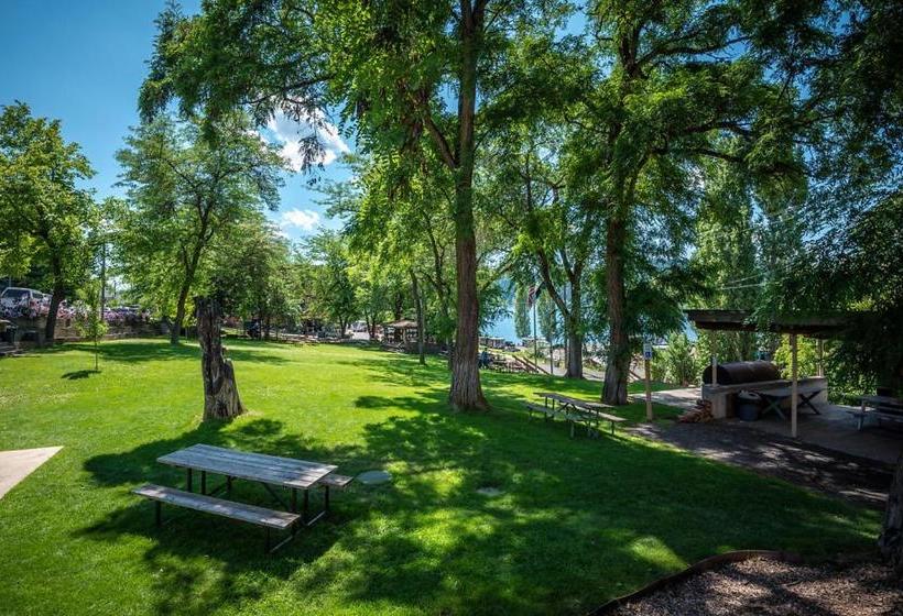 Camp Runamuck Idaho Bed And Breakfast