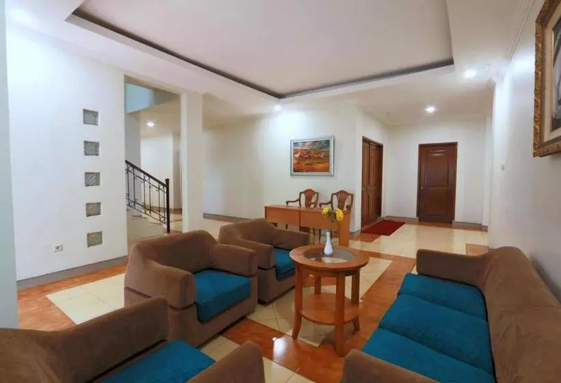 Hotel Adiroso Managed By Sahid