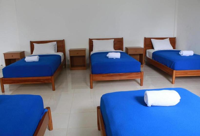 Отель Adiroso Managed By Sahid