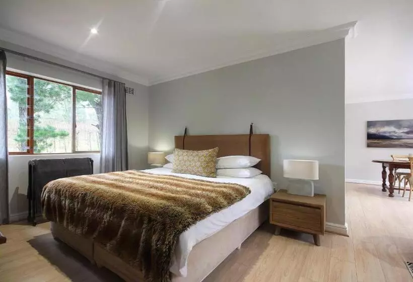 هتل Stony Brook Cottages